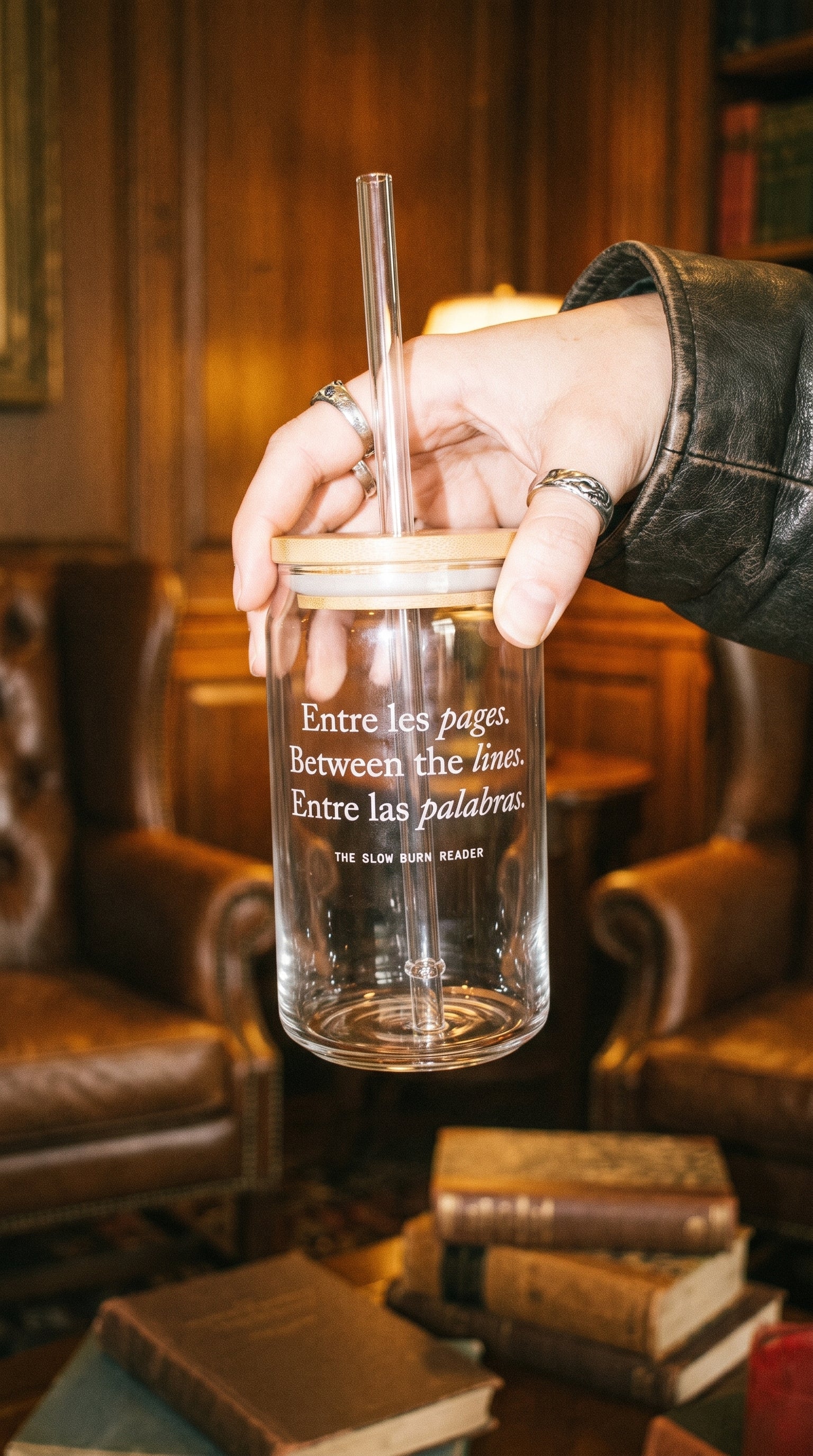 'entre les pages' glass can tumbler with bamboo lid & straw